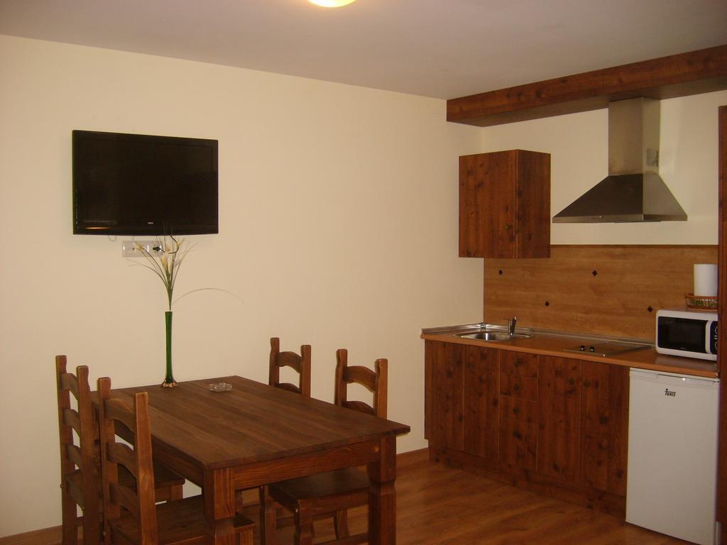 Apartamentos Sanabria Galende Bilik gambar